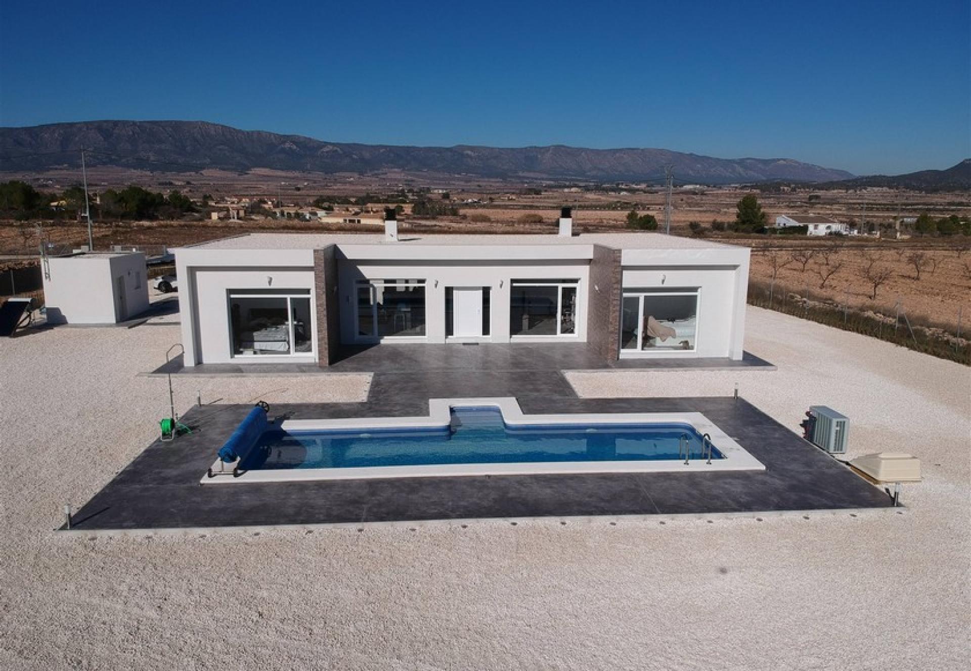 Modern New Build Villa near Pinoso, Alicante in Medvilla Spanje