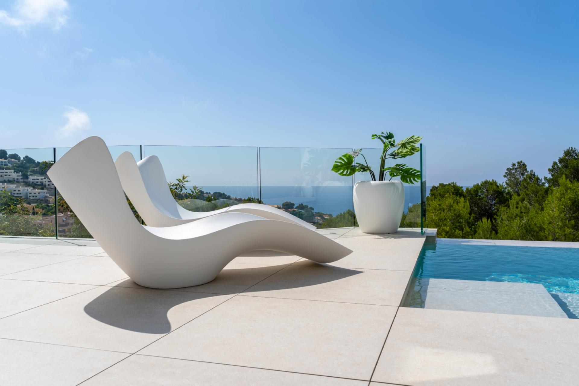 Top villa in Exclusive Area of the Mondaine Seaside Resort of Altea in Medvilla Spanje