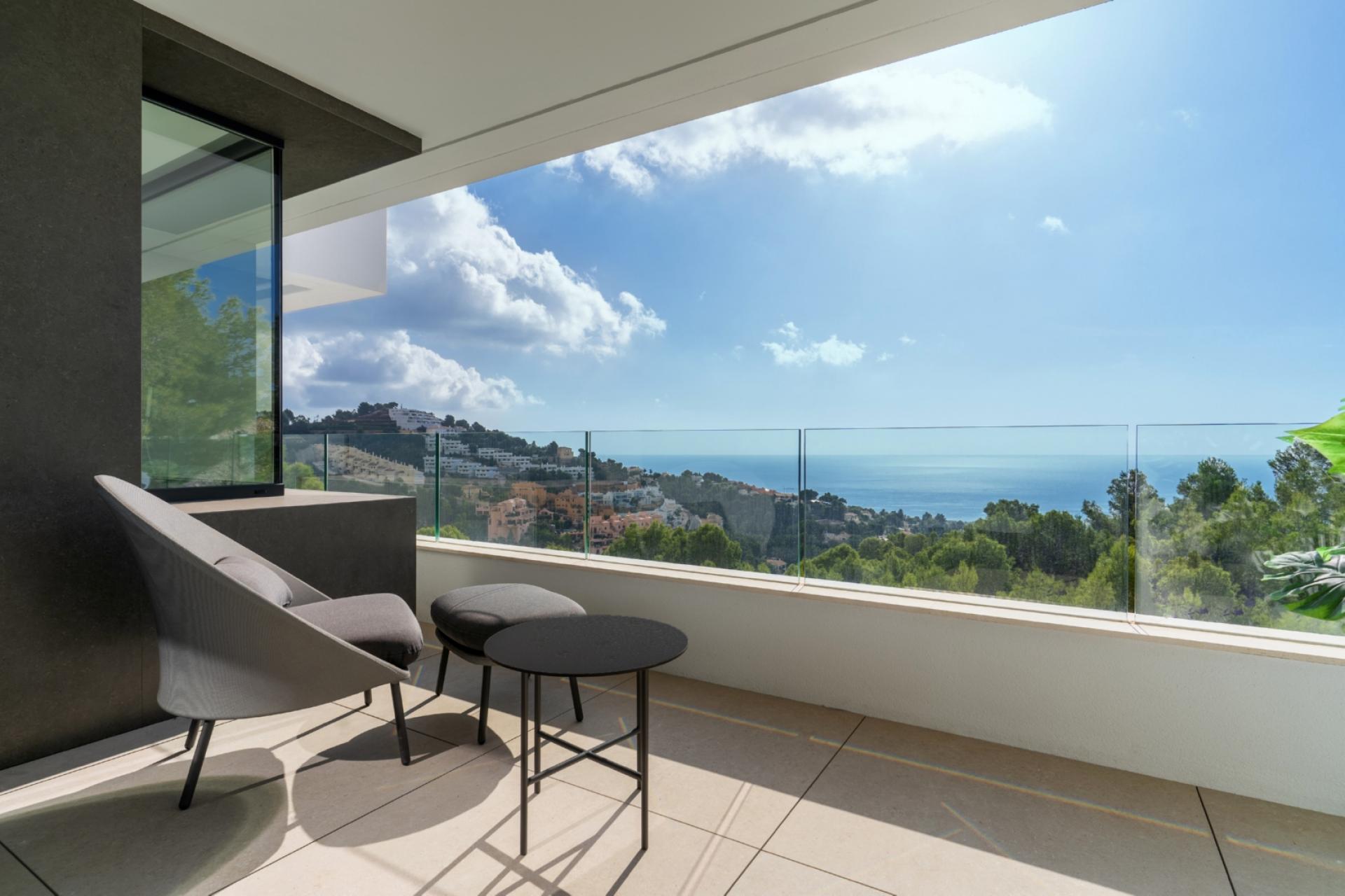 Top villa in Exclusive Area of the Mondaine Seaside Resort of Altea in Medvilla Spanje