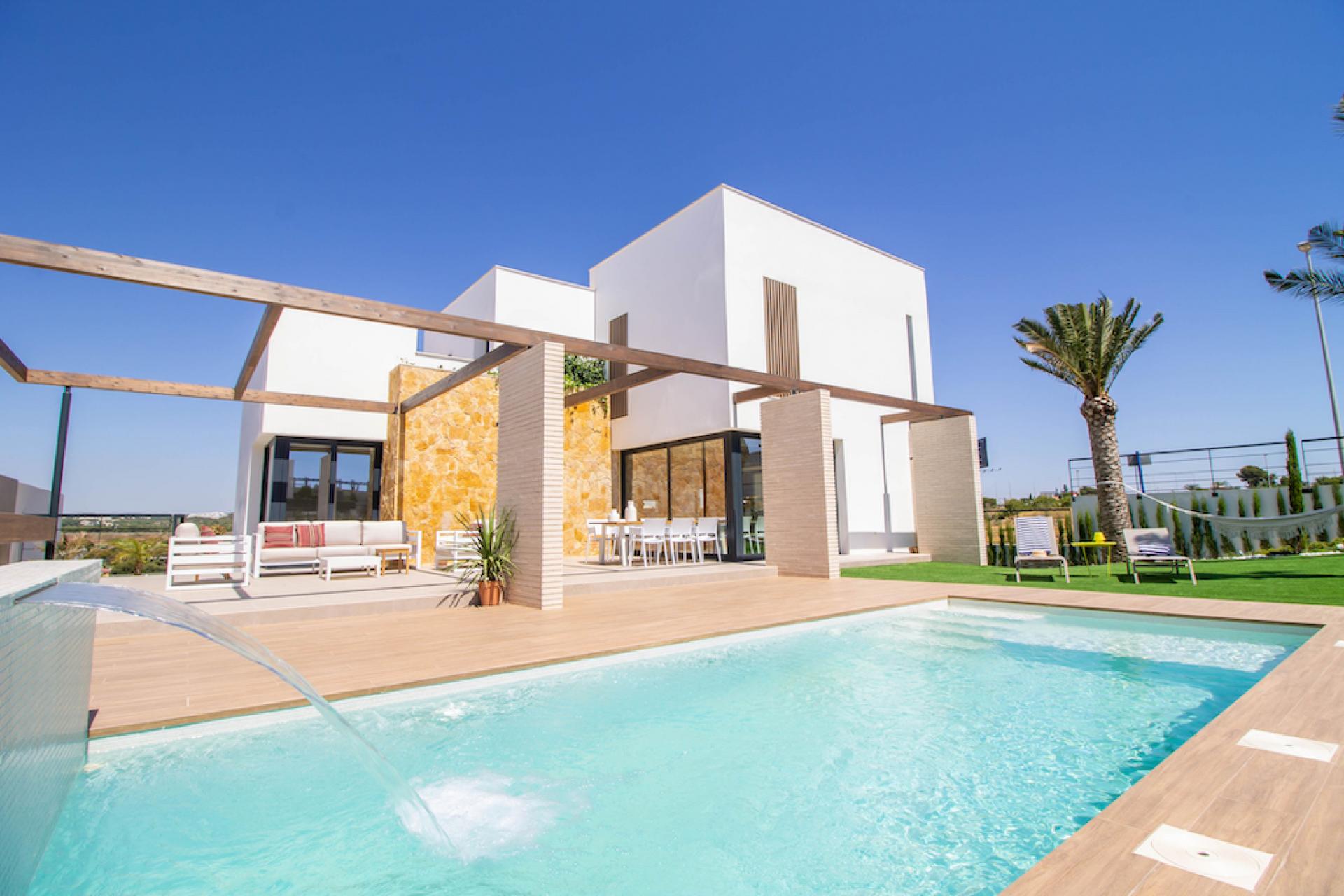 4 bedroom Villa in Dehesa De Campoamor in Medvilla Spanje