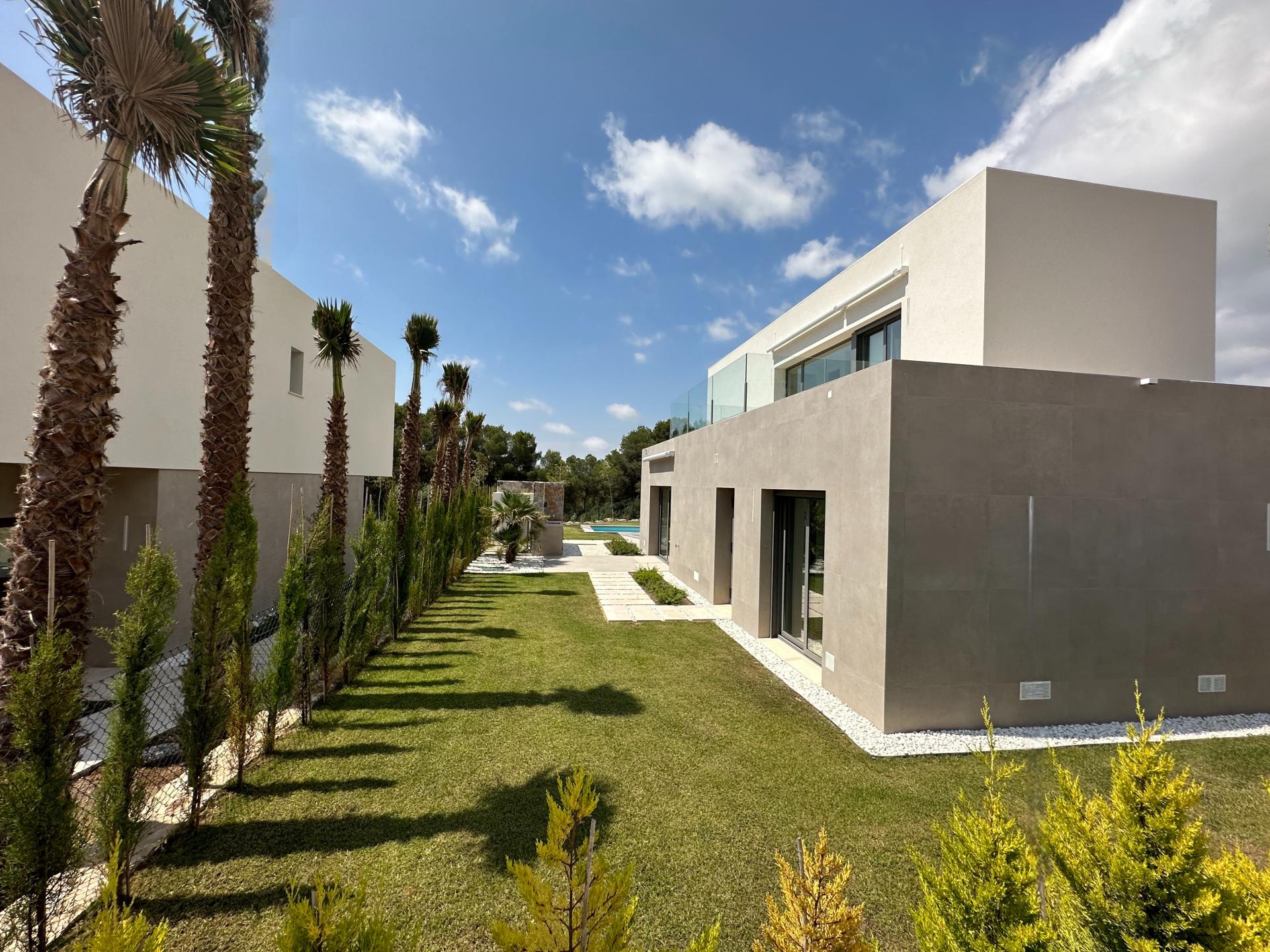 3 bedroom Villa in Las Colinas Golf - New build in Medvilla Spanje