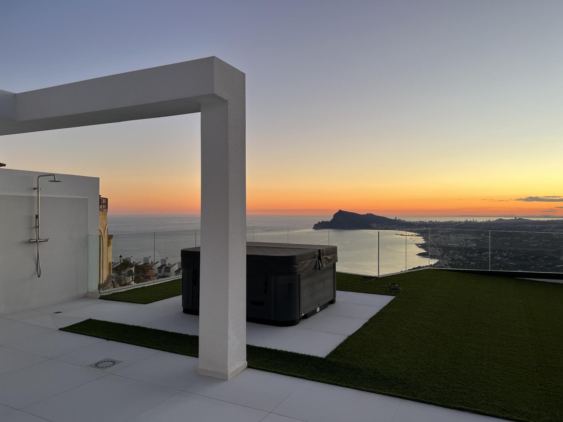 4 bedroom Villa in Altea - New build in Medvilla Spanje