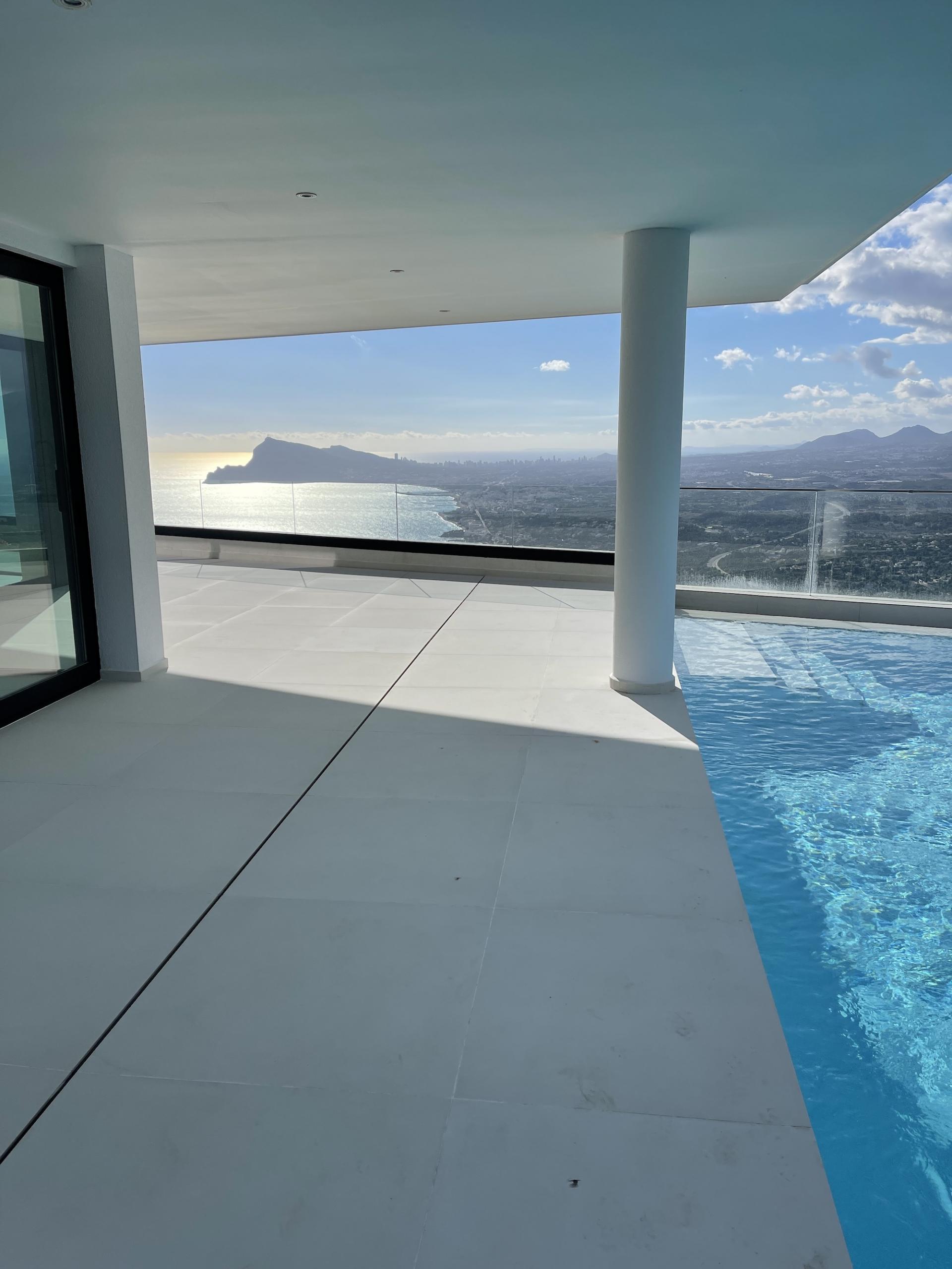 4 bedroom Villa in Altea - New build in Medvilla Spanje