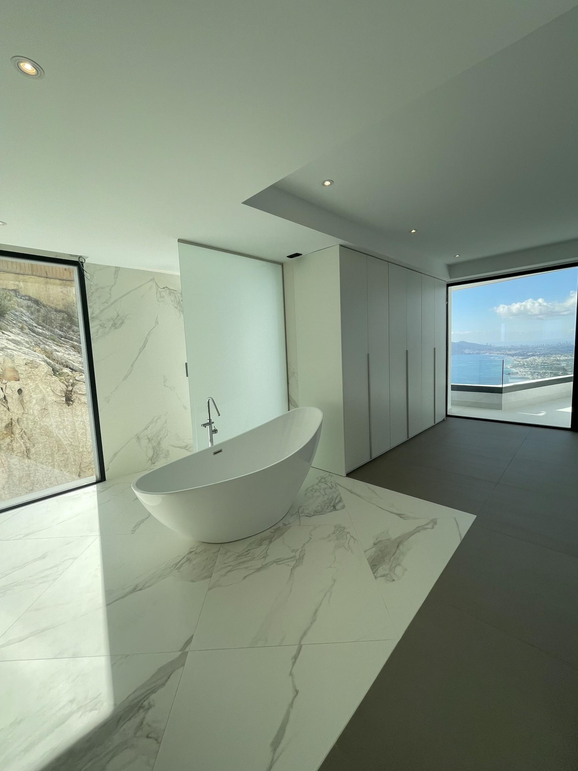 4 bedroom Villa in Altea - New build in Medvilla Spanje