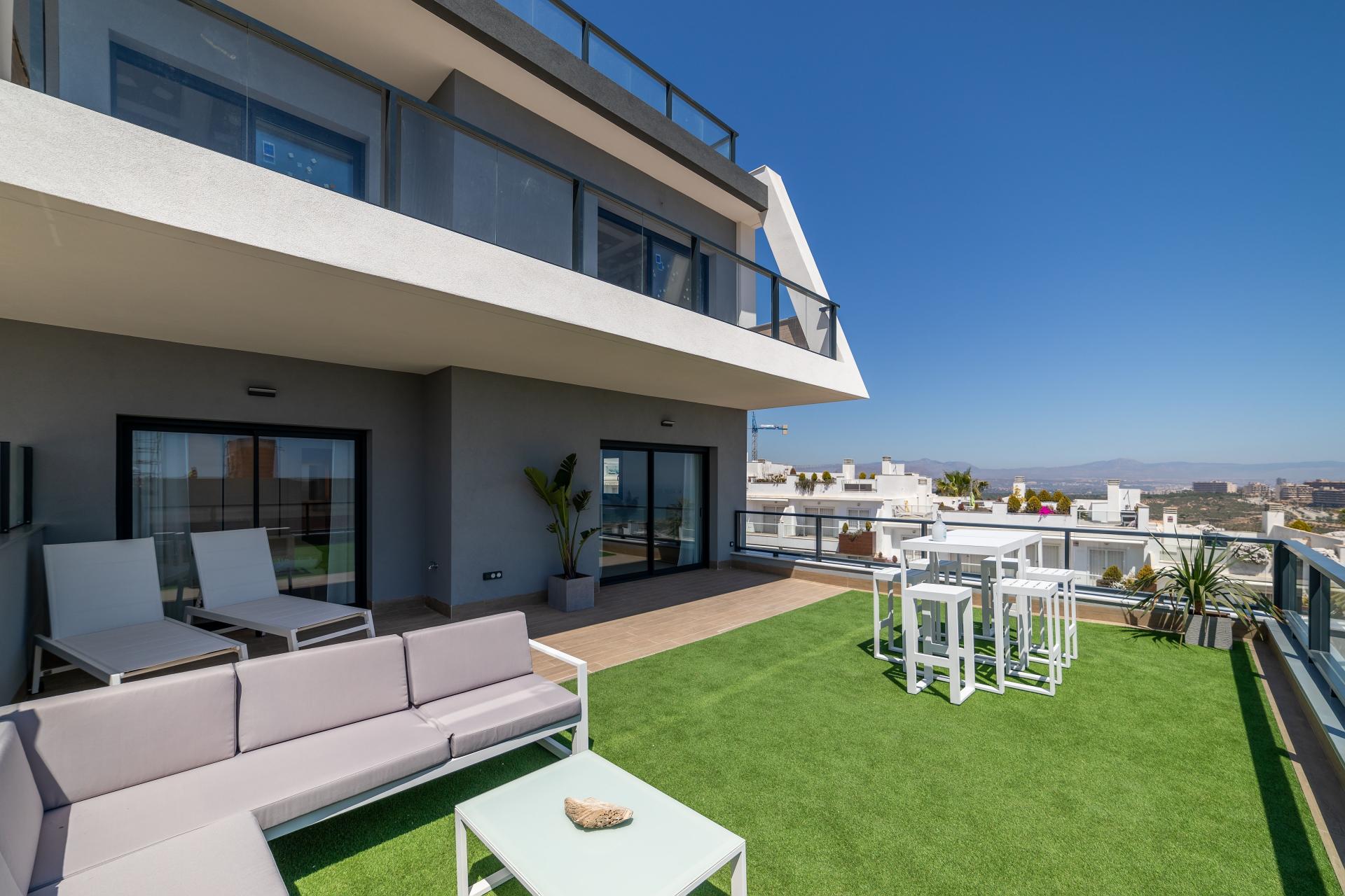 3 bedroom Apartment with terrace in Gran Alacant - New build in Medvilla Spanje