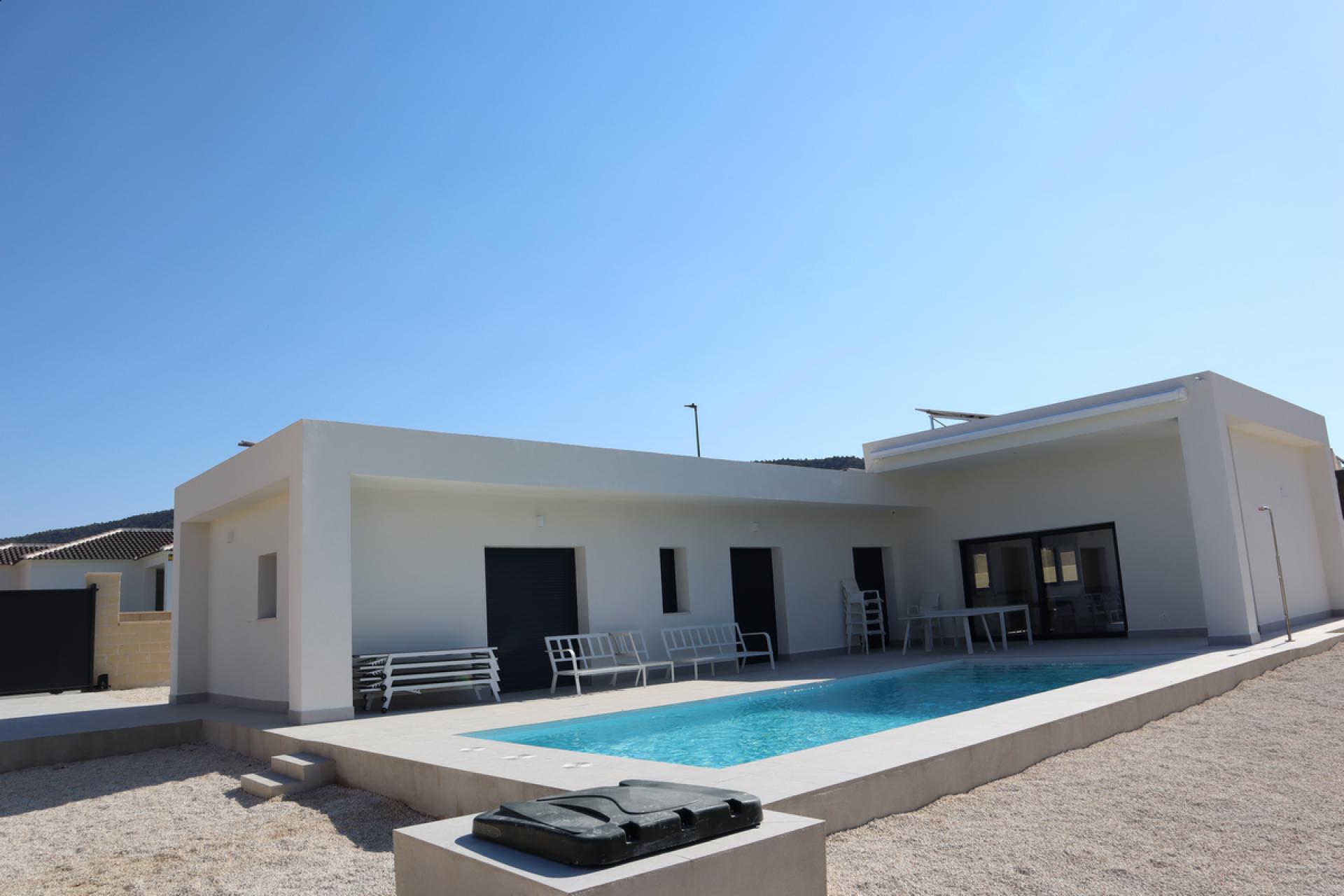 Newly build villa on the Costa Blanca in Medvilla Spanje