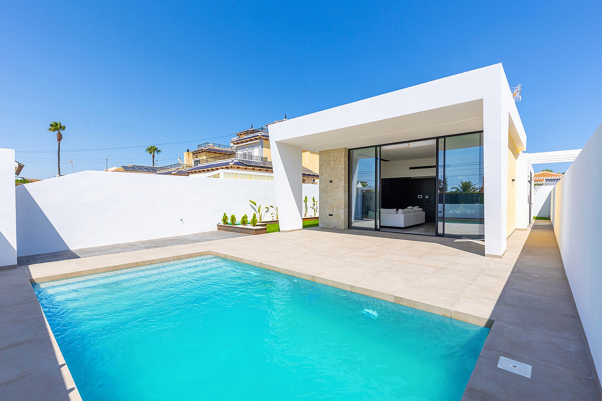 3 bedroom Villa in Torrevieja - New build in Medvilla Spanje