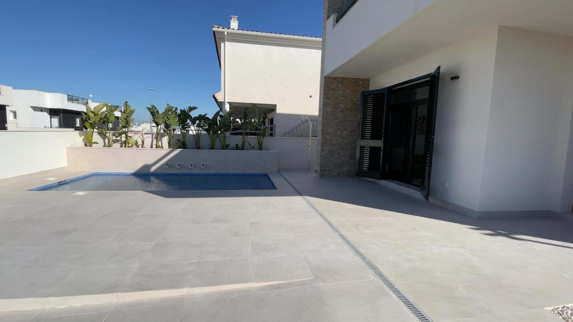 3 bedroom Villa in Daya Nueva - New build in Medvilla Spanje