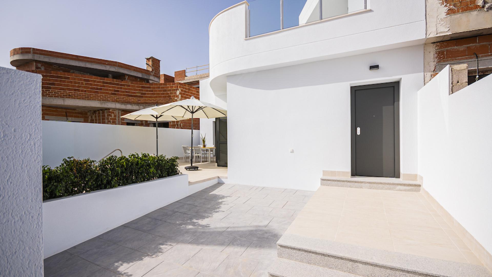 3 bedroom Villa in Torrevieja - New build in Medvilla Spanje