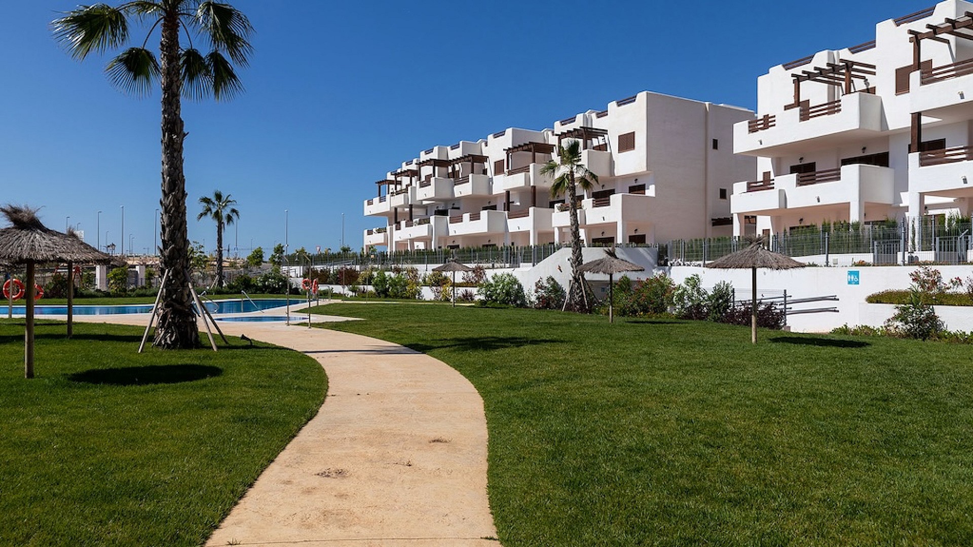 Beach homes in Mar de Pulpi at the Coast of Almeria in Medvilla Spanje