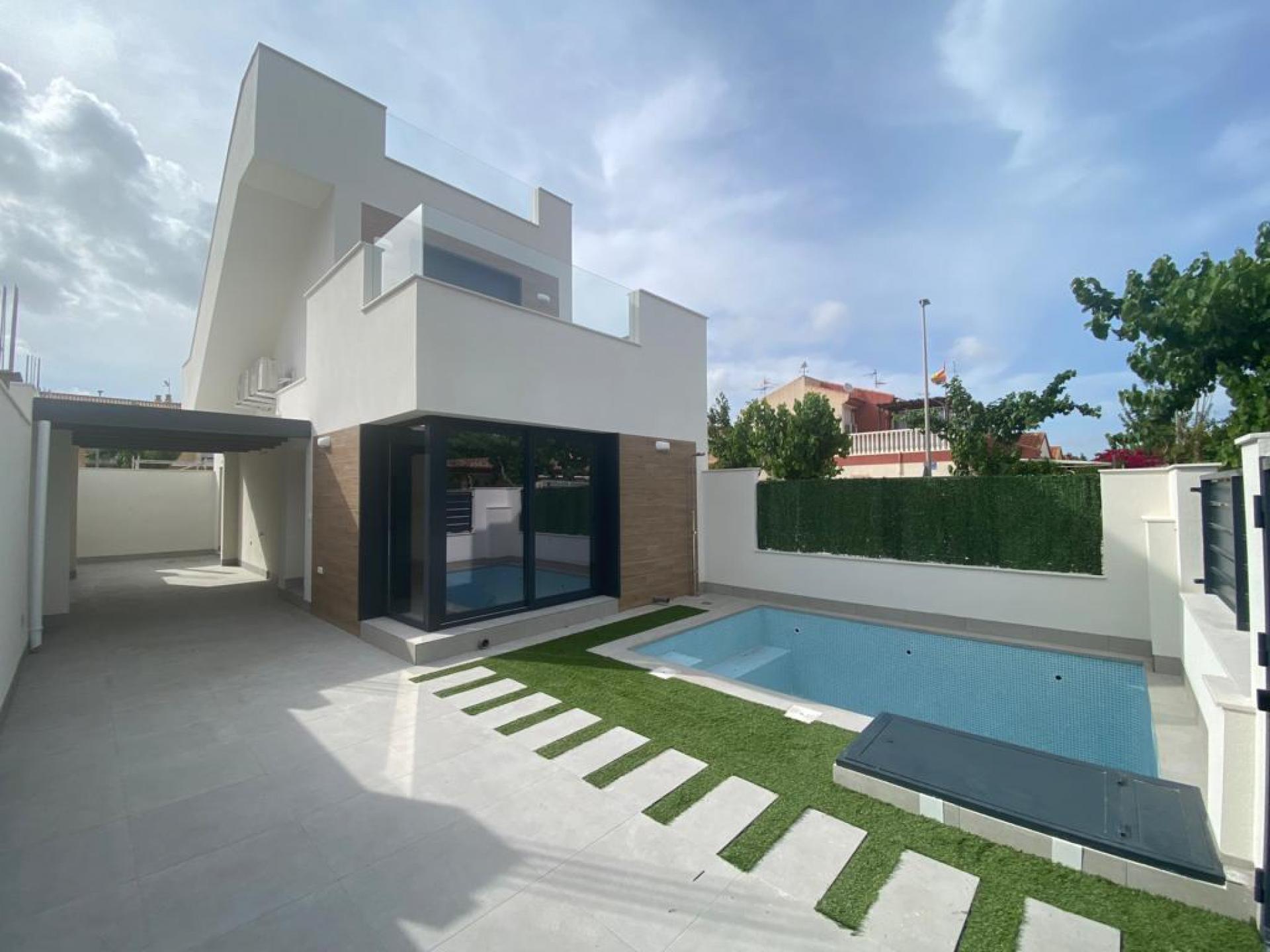 3 bedroom Villa in Los Alcazares - New build in Medvilla Spanje