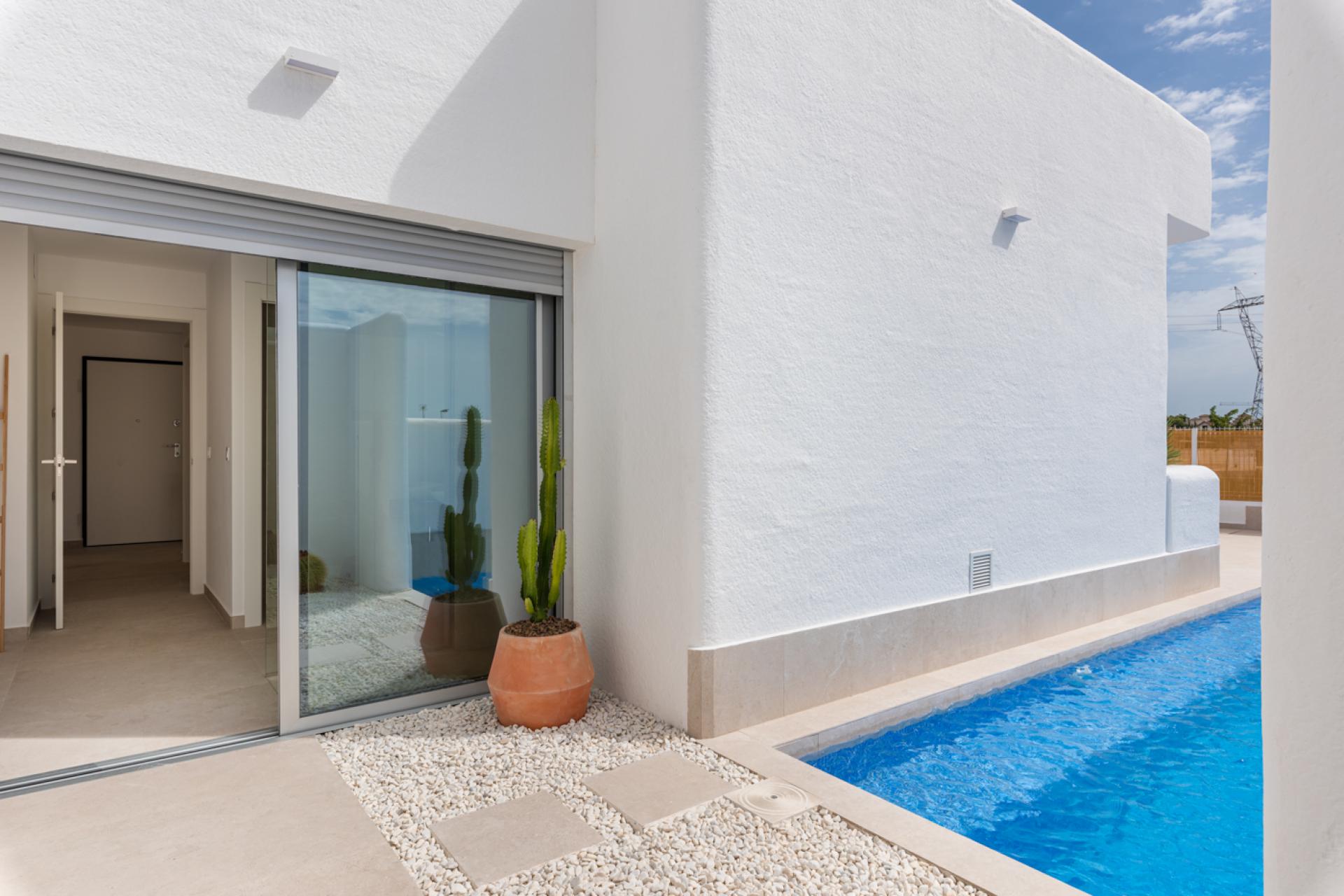 3 bedroom Villa in Los Alcazares - New build in Medvilla Spanje