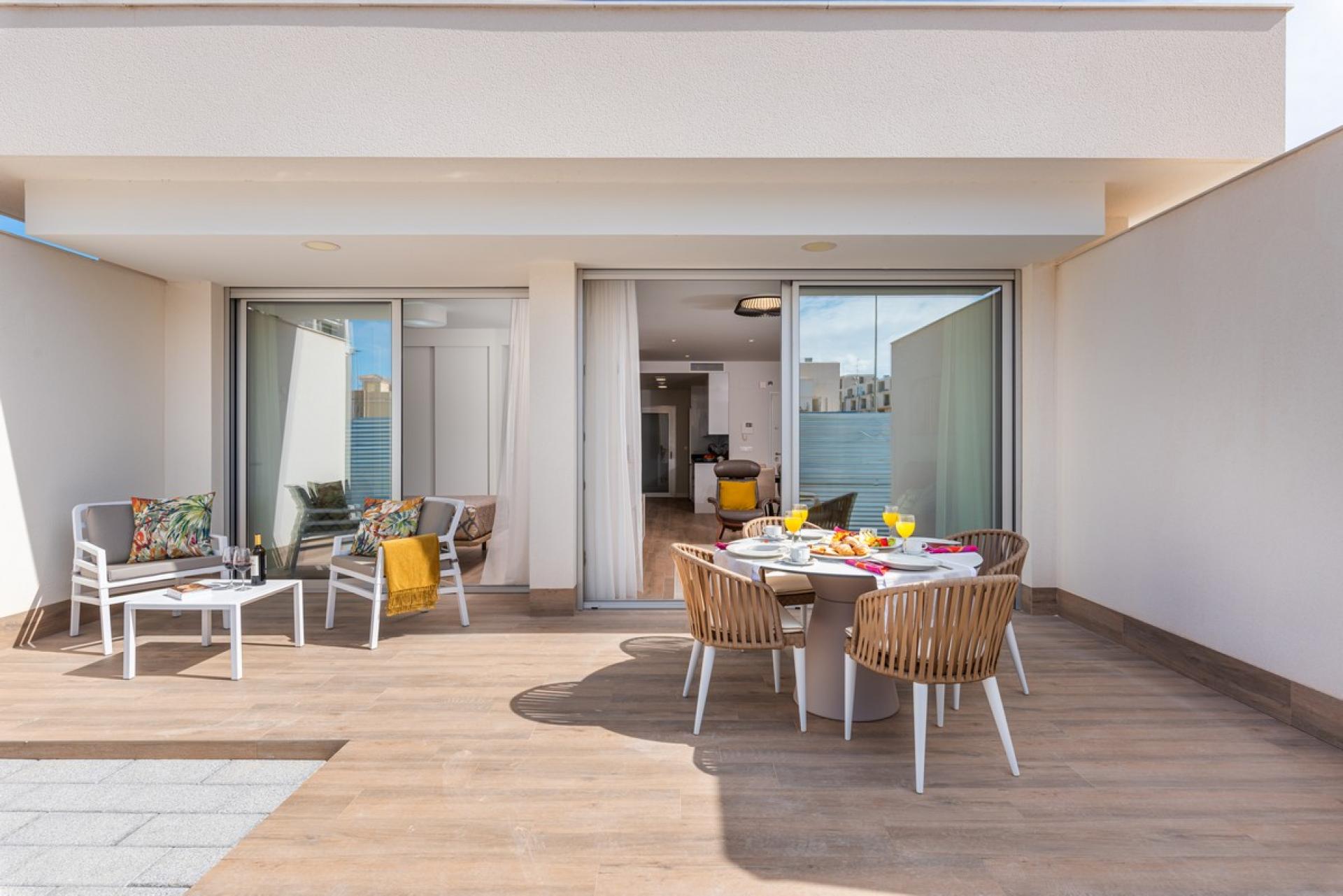 2 bedroom Apartment with terrace in Villamartin - Orihuela Costa in Medvilla Spanje