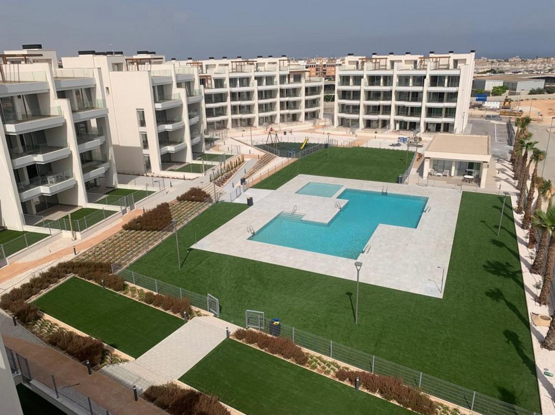 2 bedroom Apartment with terrace in Villamartin - Orihuela Costa in Medvilla Spanje