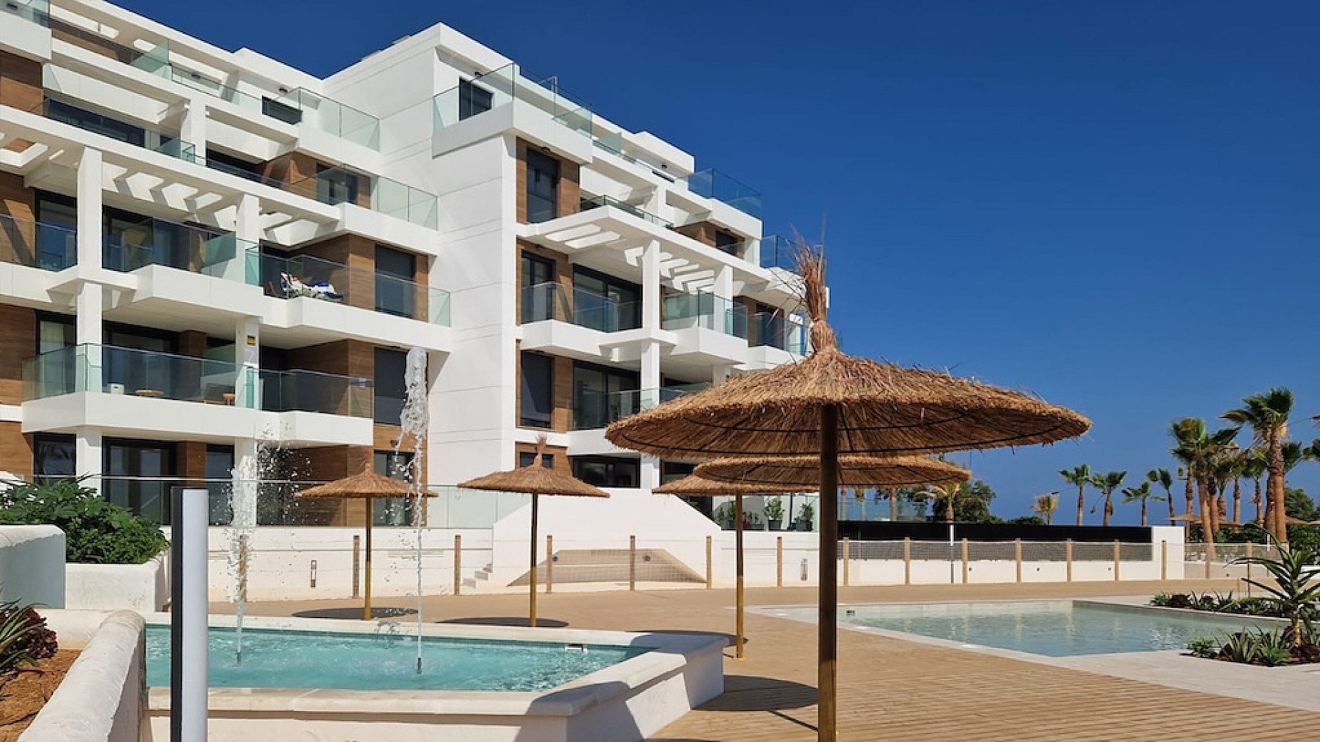 3 bedroom Apartment with garden in Denia - New build in Medvilla Spanje