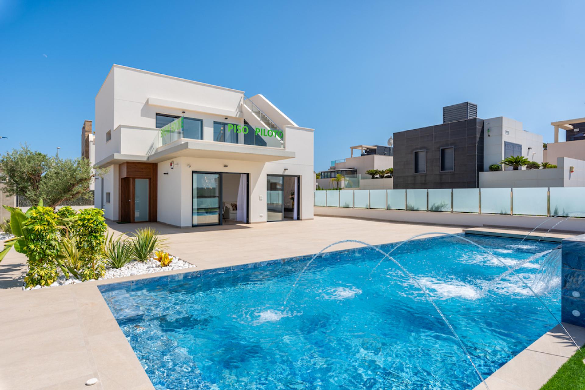 3 bedroom Villa in Dehesa De Campoamor in Medvilla Spanje