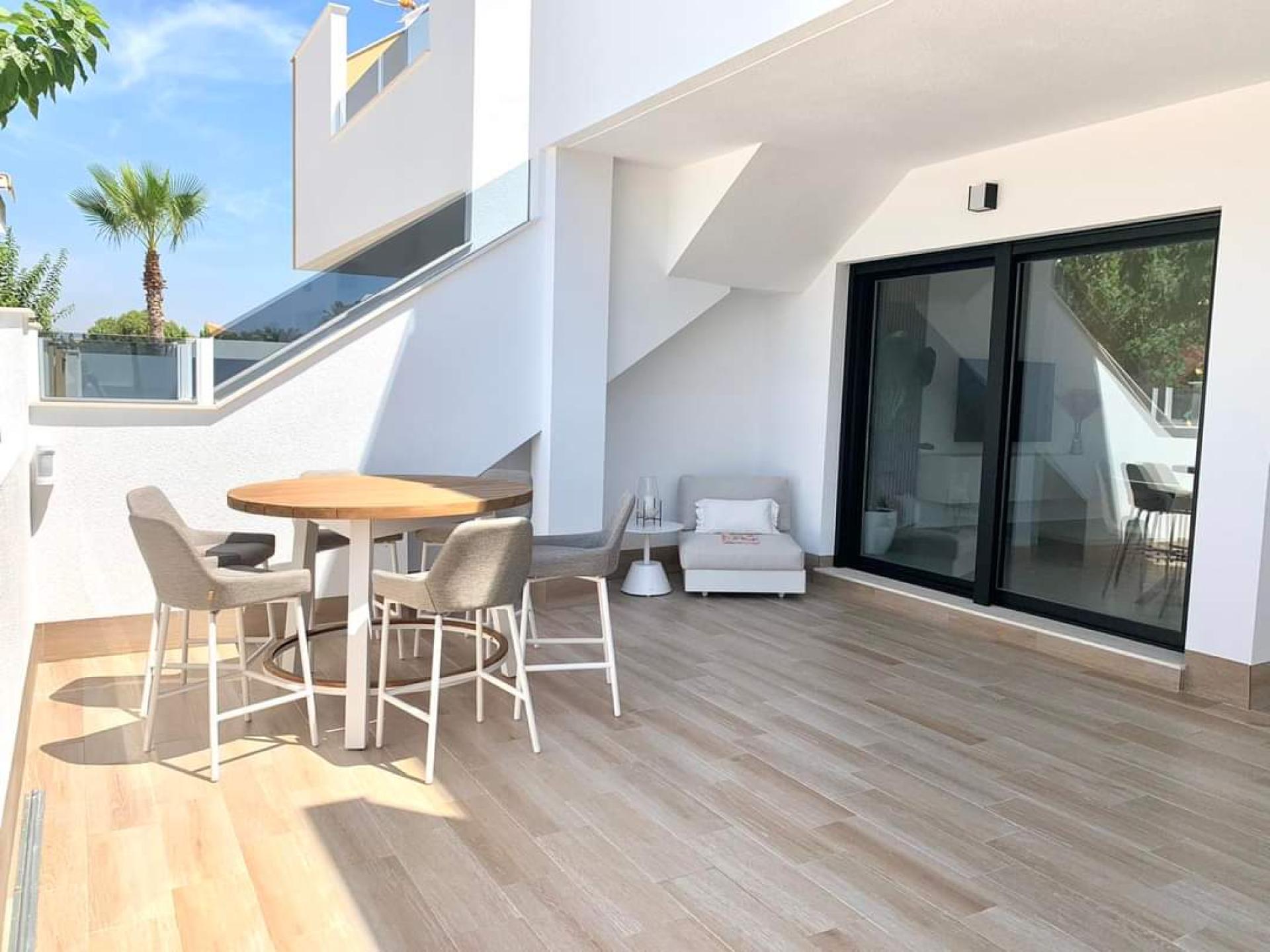 2 bedroom Apartment with terrace in Pilar de la Horadada - New build in Medvilla Spanje