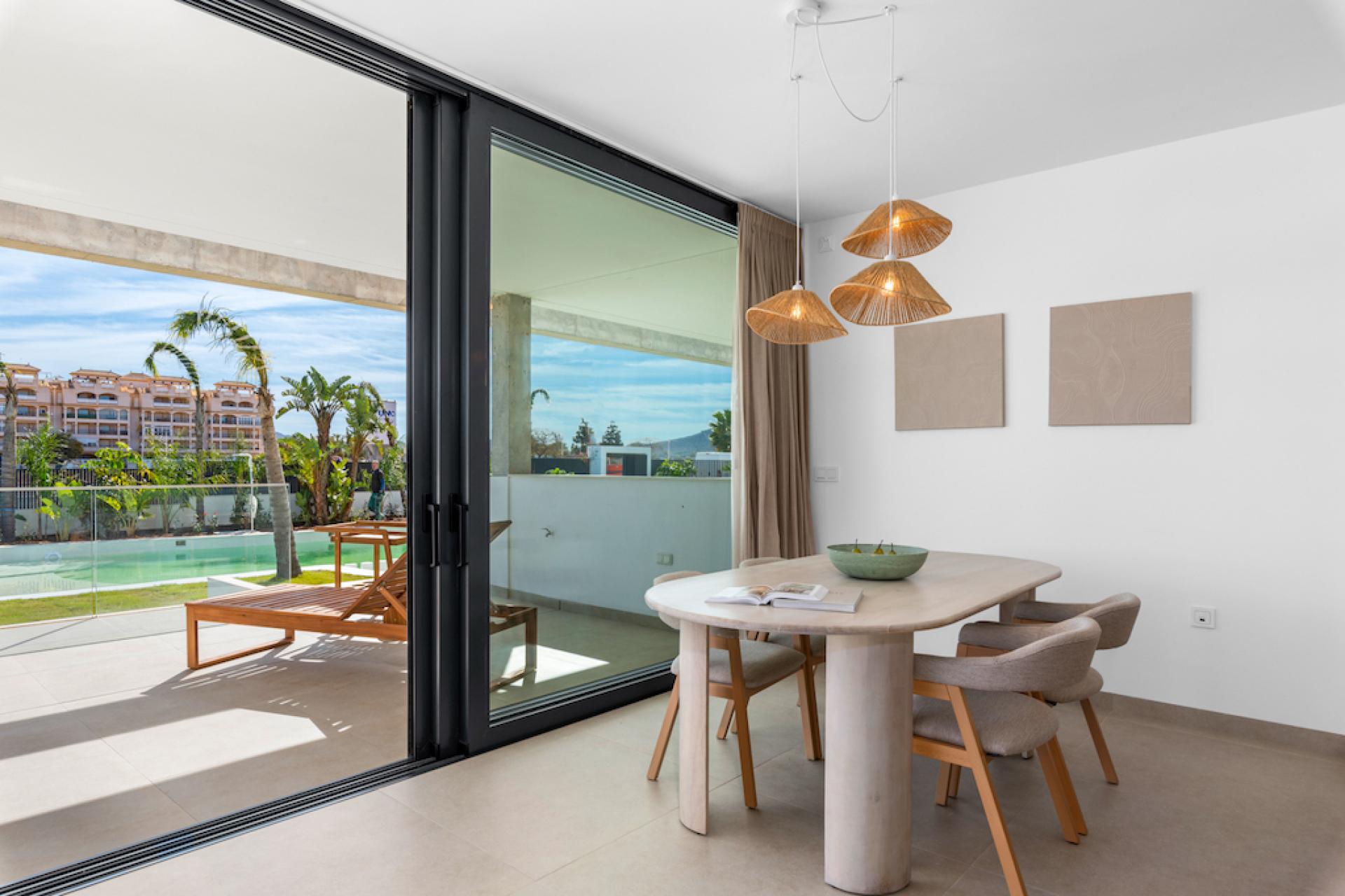 2 bedroom Apartments - solarium in Mar de Cristal in Medvilla Spanje