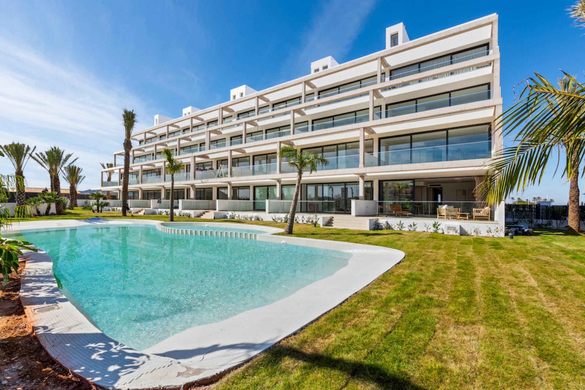 2 bedroom Apartments - solarium in Mar de Cristal in Medvilla Spanje