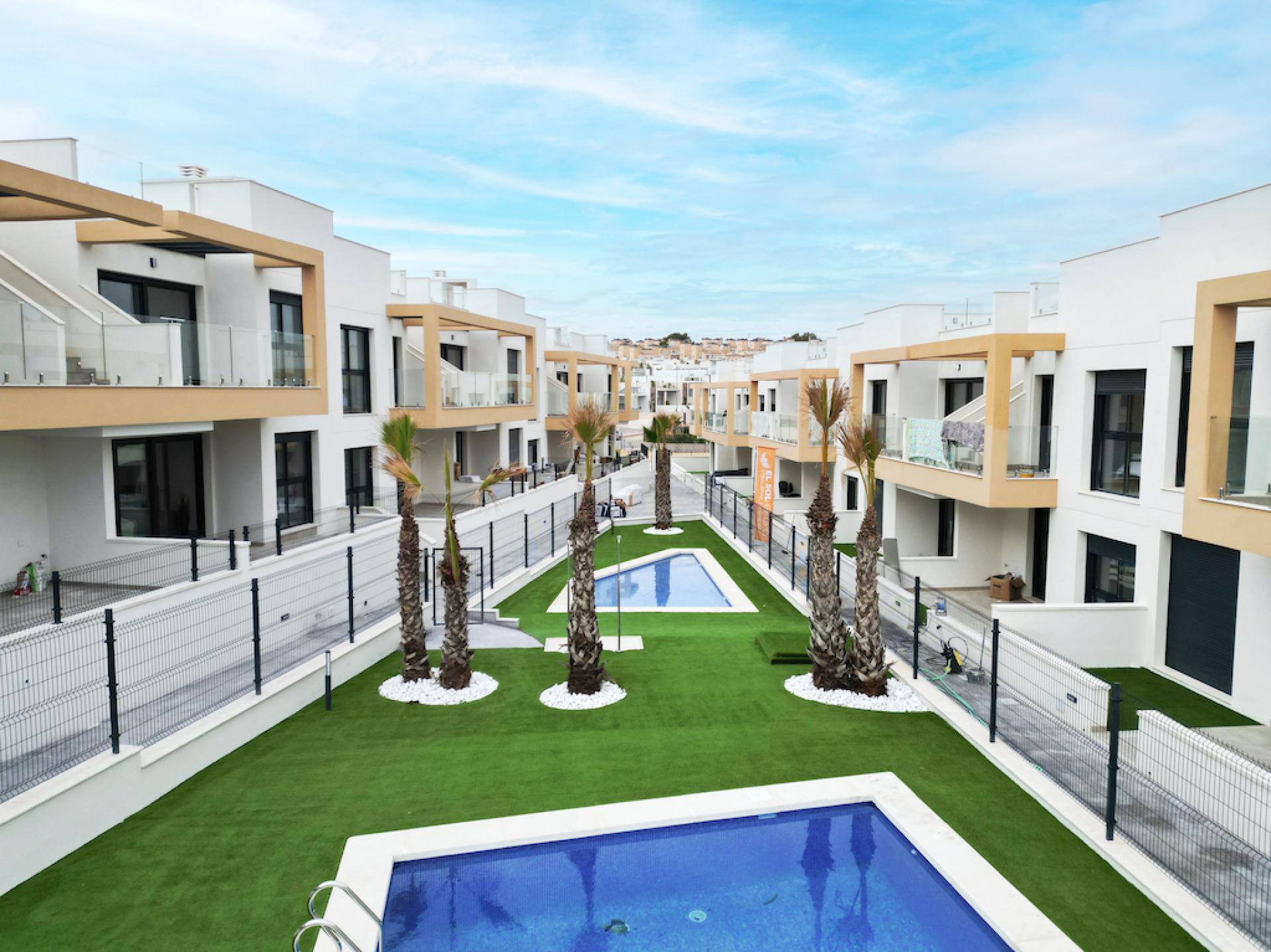 2 bedroom Apartments - solarium in Villamartin - Orihuela Costa - New build in Medvilla Spanje