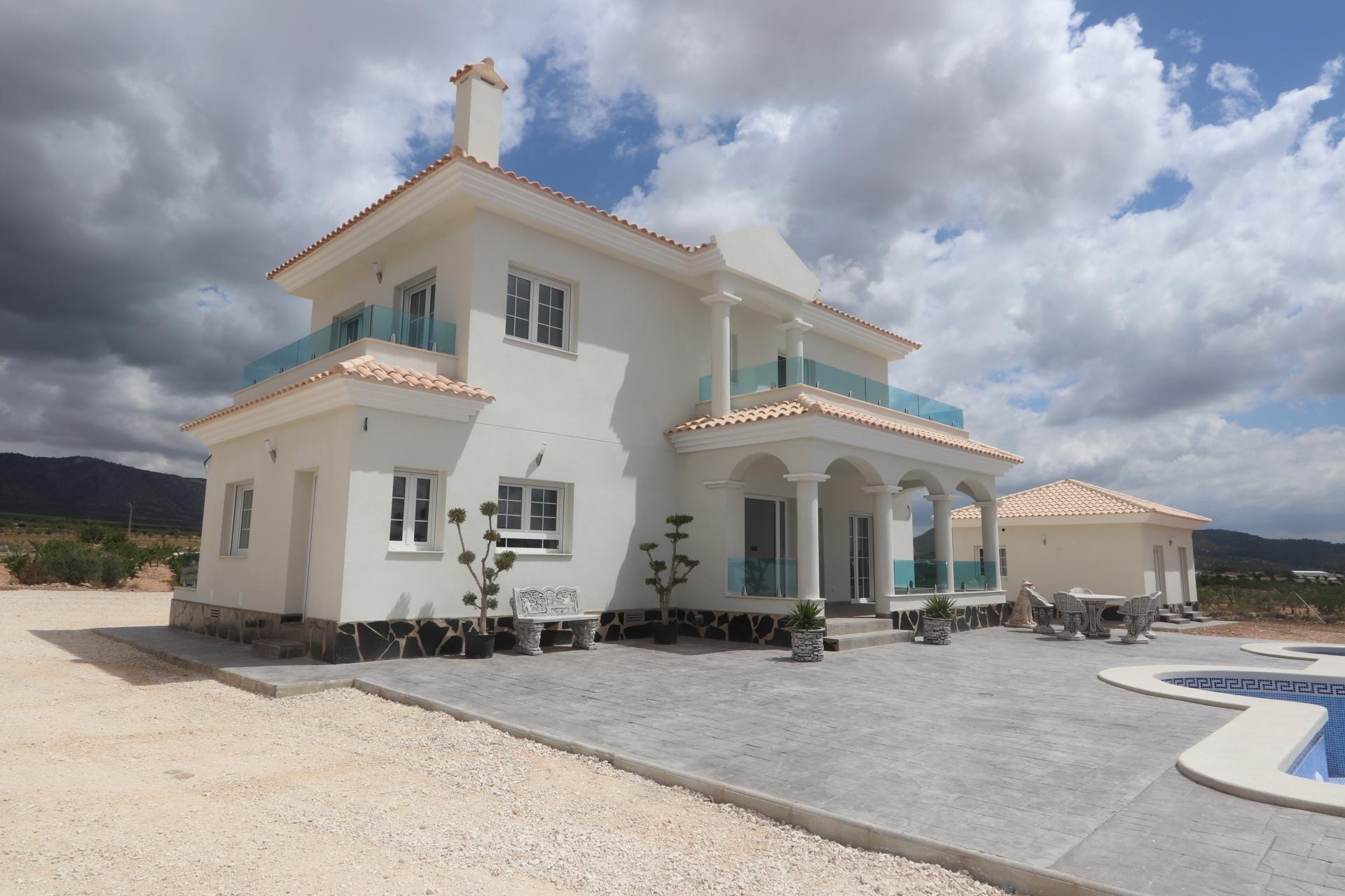 Build your own villa in Alicante, Costa Blanca in Medvilla Spanje