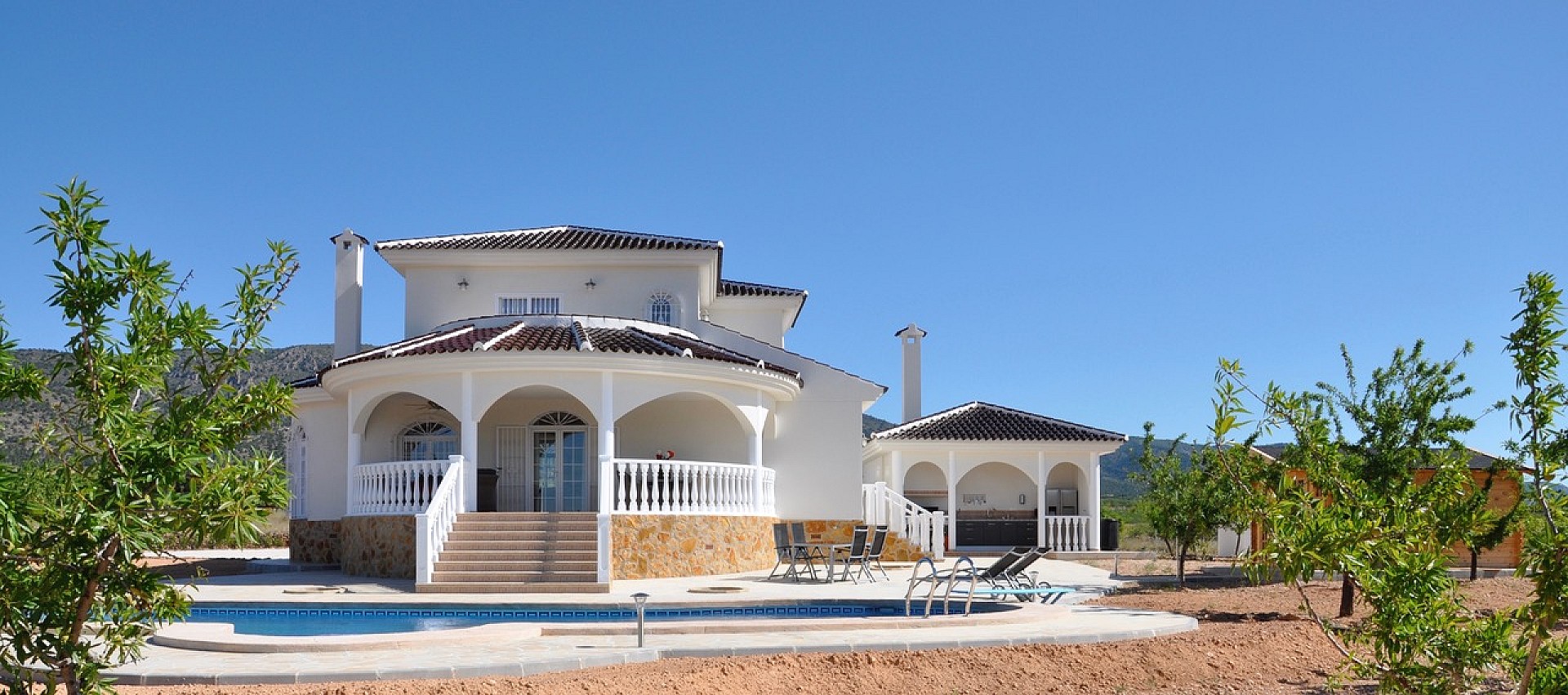 4 bedroom Villa in Aspe - New build in Medvilla Spanje