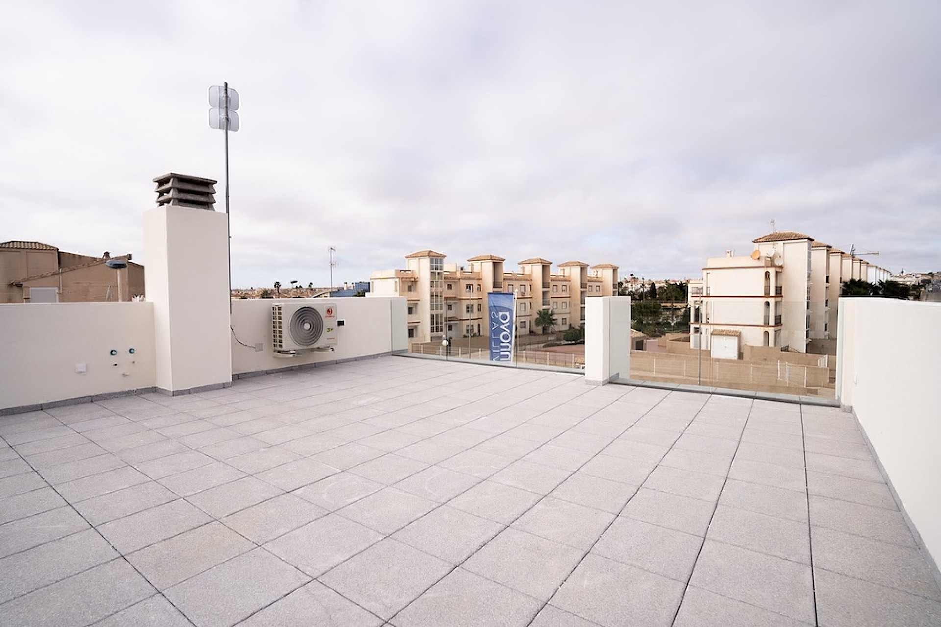 2 bedroom Apartments - solarium in Orihuela Costa - New build in Medvilla Spanje