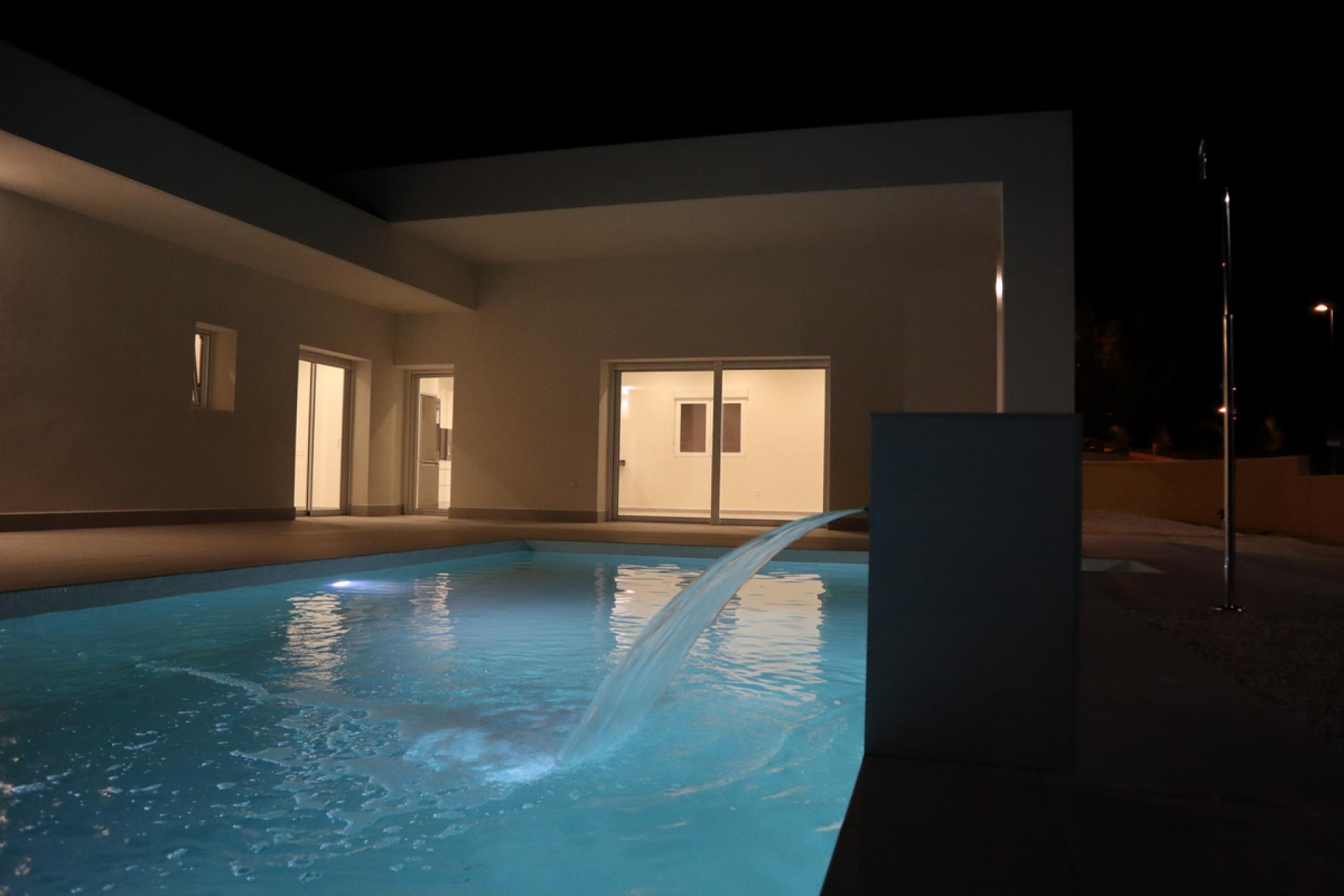 Newly build villa on the Costa Blanca in Medvilla Spanje