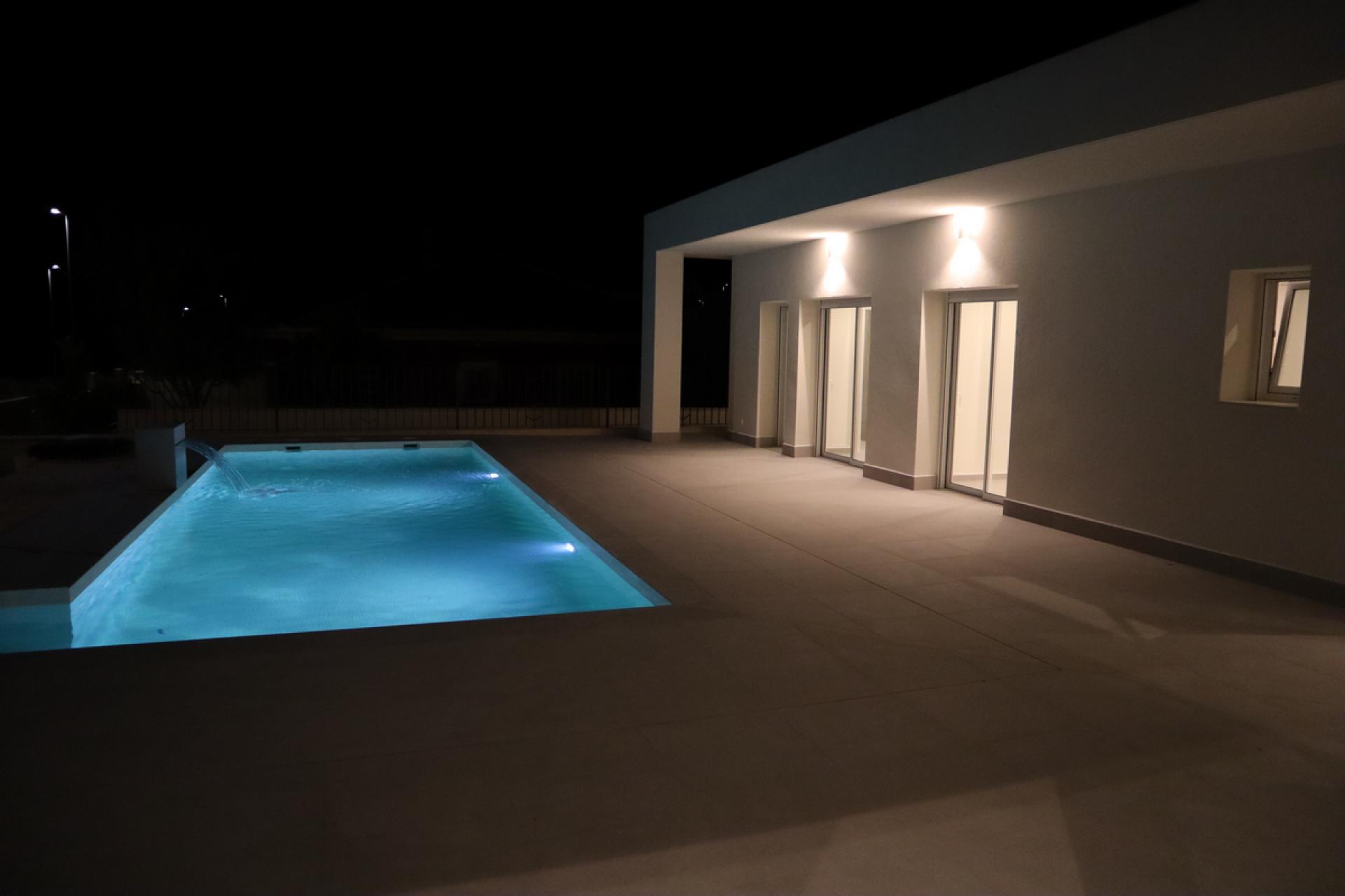 Newly build villa on the Costa Blanca in Medvilla Spanje