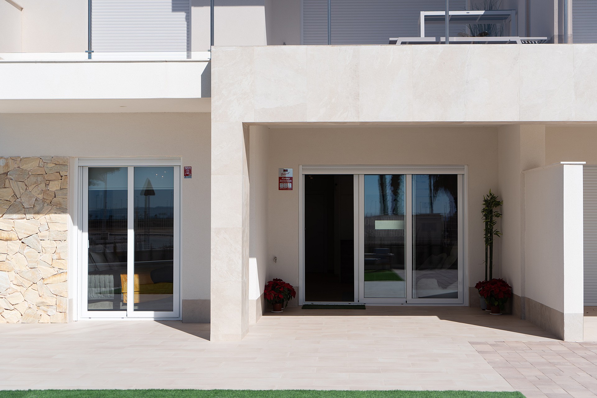 3 bedroom Apartments - solarium in El Raso - New build in Medvilla Spanje