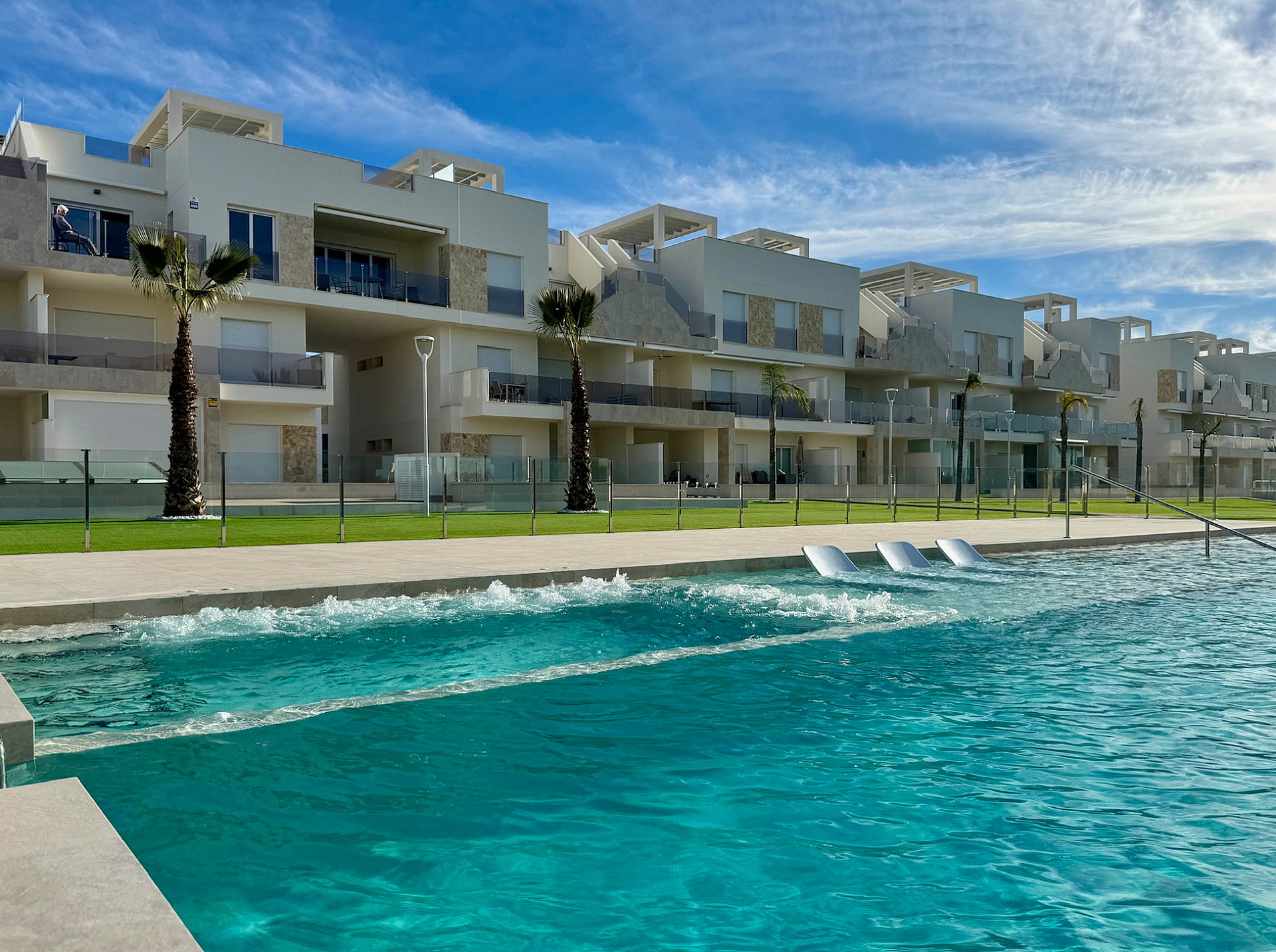 3 bedroom Apartments - solarium in El Raso - New build in Medvilla Spanje