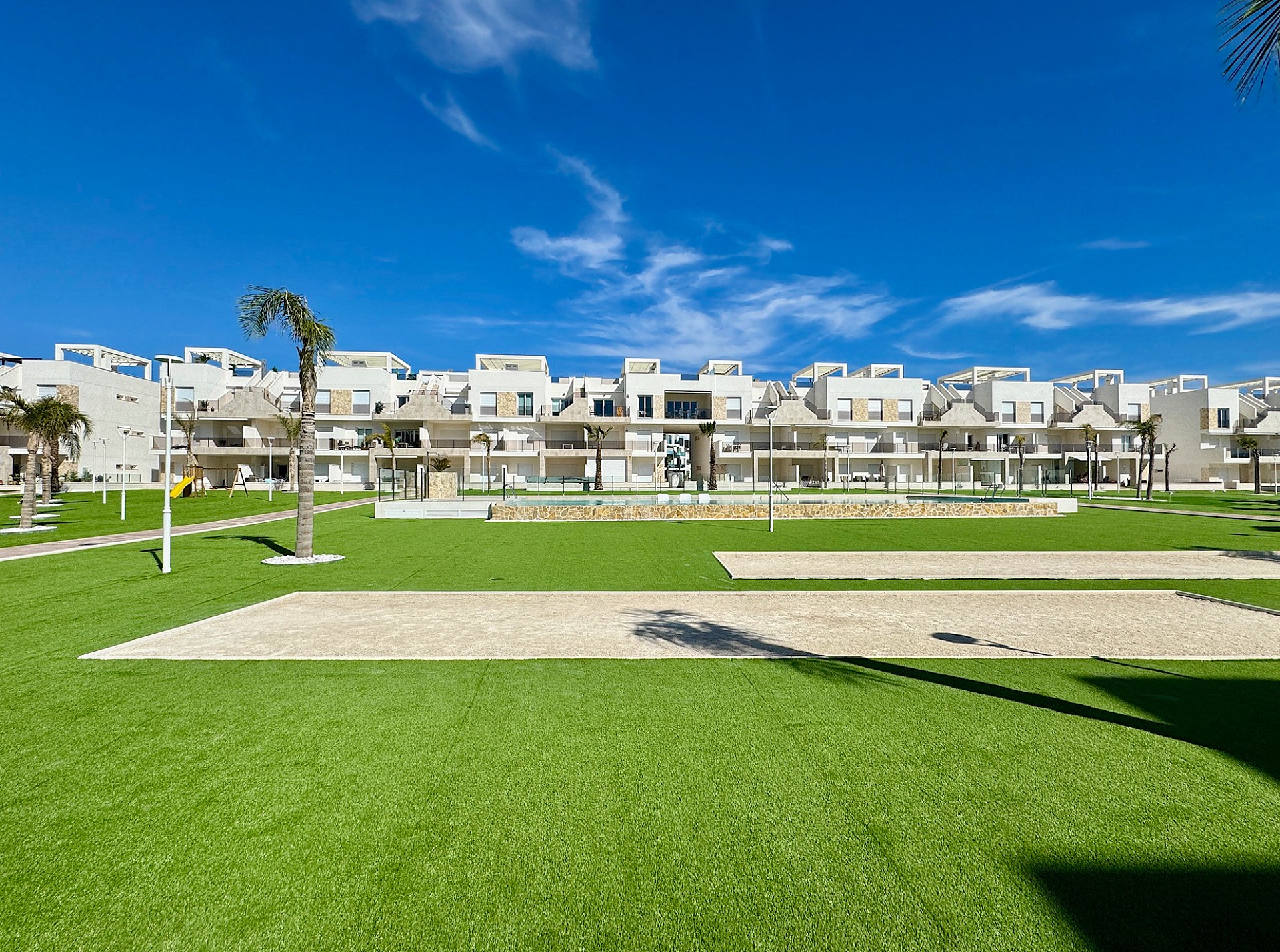 3 bedroom Apartments - solarium in El Raso - New build in Medvilla Spanje